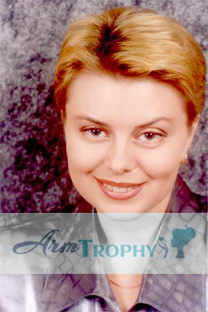 51090 - Oksana Age: 41 - Russia