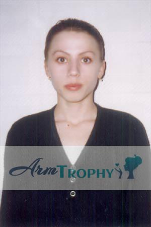 51605 - Julia Age: 34 - Russia
