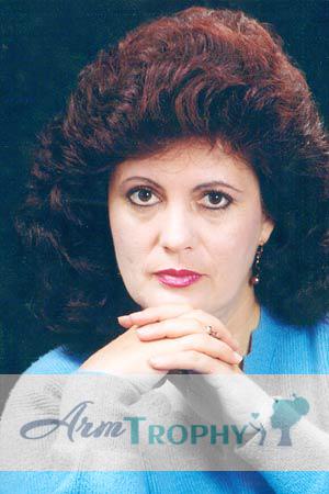 51641 - Inna Age: 48 - Ukraine