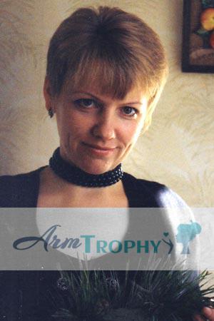51704 - Ludmila Age: 47 - Russia