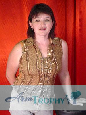 51725 - Natalya Age: 42 - Russia