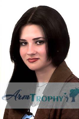 51829 - Viktoria Age: 30 - Russia