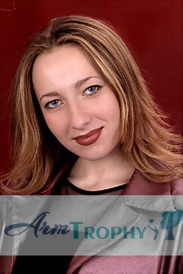 51830 - Oksana Age: 32 - Russia