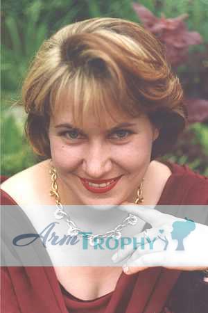 52039 - Olga Age: 40 - Russia