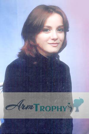 52109 - Olga Age: 35 - Russia