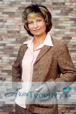 52521 - Svetlana Age: 47 - Russia