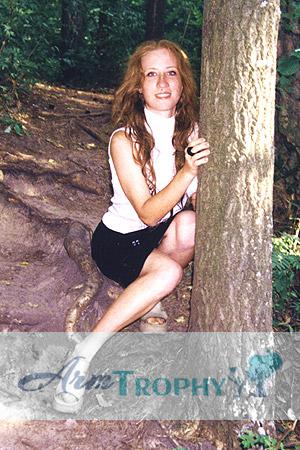 52674 - Nadya Age: 31 - Russia