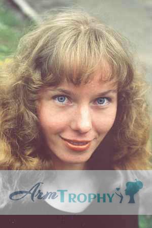 52720 - Nadya Age: 36 - Russia