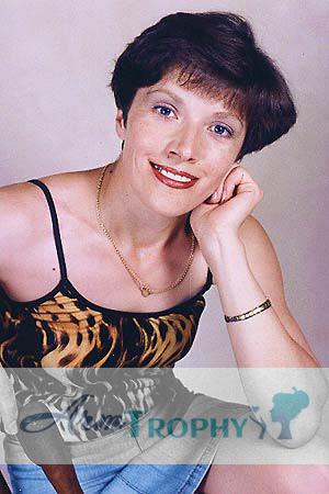 52796 - Natalia Age: 42 - Russia