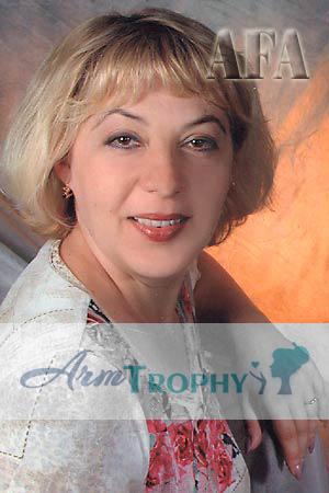 52860 - Tatyana Age: 43 - Russia