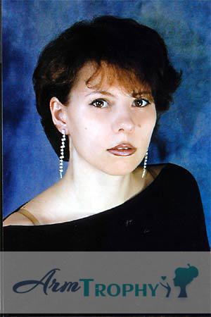 52920 - Oksana Age: 36 - Russia