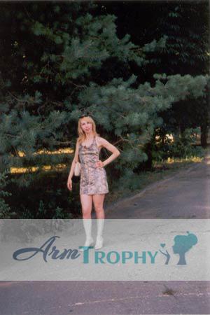 53014 - Elena Age: 48 - Russia