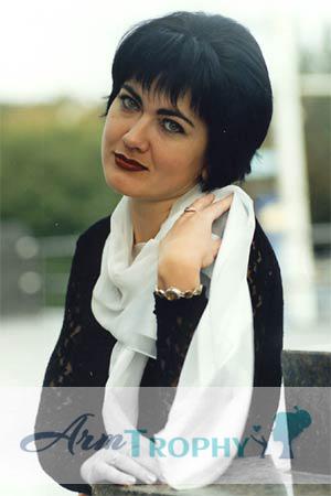 53041 - Anjelika Age: 38 - Russia