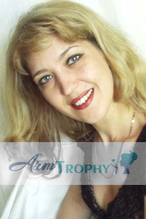 53103 - Natalya Age: 34 - Ukraine
