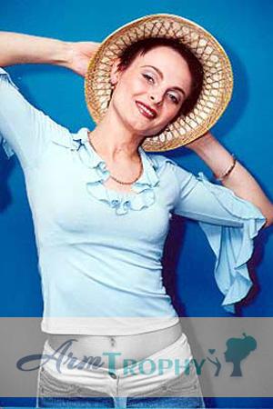 53208 - Olga Age: 40 - Russia