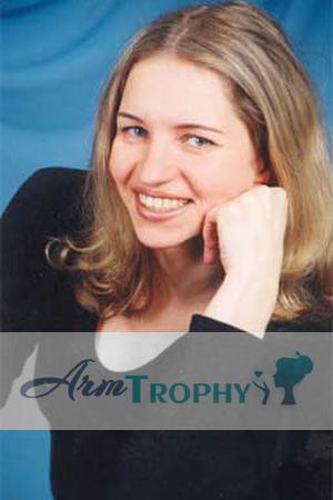 53233 - Yuliya Age: 34 - Ukraine