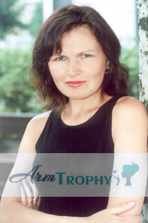 53523 - Elena Age: 48 - Russia