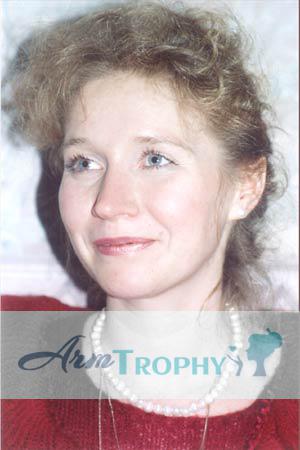 53546 - Svetlana Age: 42 - Russia