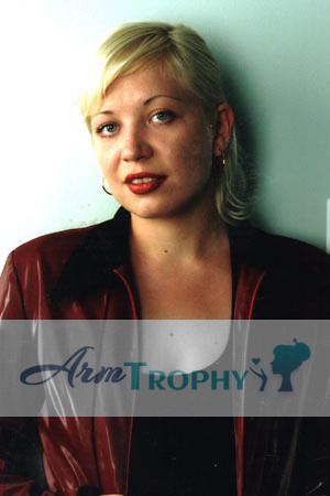53749 - Tatiana Age: 28 - Russia