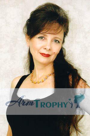 53924 - Svetlana Age: 53 - Russia