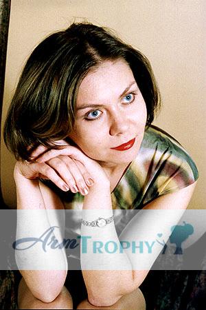 53933 - Marina Age: 35 - Russia