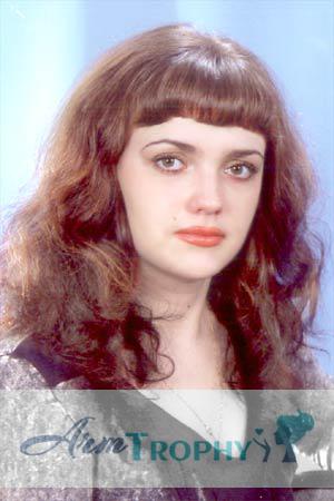 54052 - Diana Age: 29 - Russia