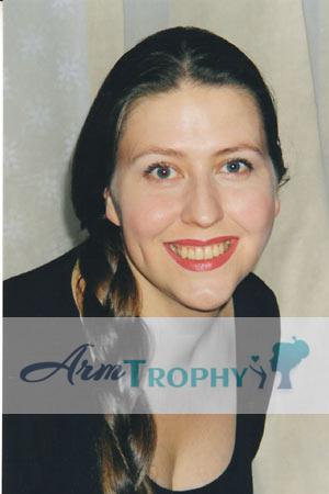 54091 - Ludmila Age: 39 - Russia