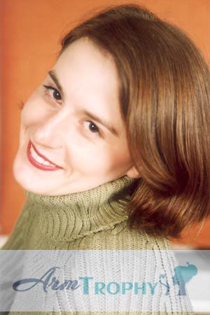 54296 - Ksenia Age: 31 - Russia