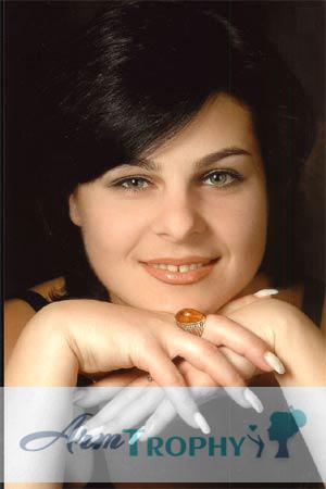 54410 - Elvira Age: 34 - Russia