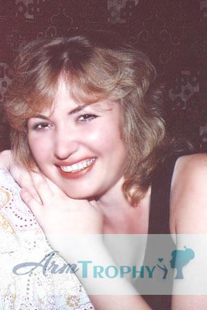 54431 - Valentina Age: 37 - Russia