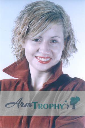 54482 - Oxana Age: 41 - Ukraine