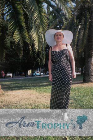 54569 - Alexandra Age: 48 - Russia