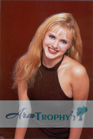 54627 - Olesya Age: 30 - Russia