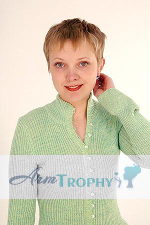54633 - Julia Age: 30 - Russia