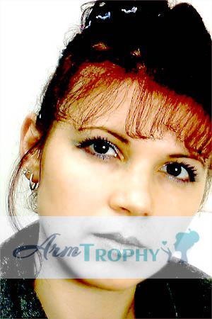 55043 - Elena Age: 31 - Russia