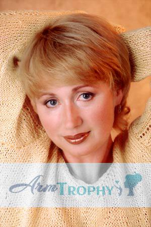 55045 - Elena Age: 45 - Russia