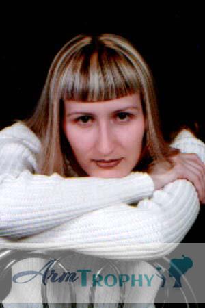 55421 - Yulianna Age: 33 - Russia