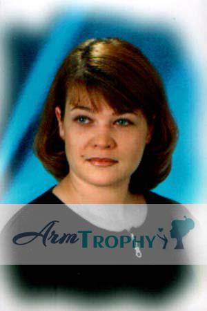 55422 - Svetlana Age: 40 - Russia