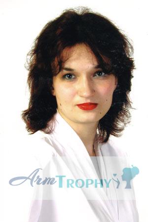 55432 - Ksenia Age: 33 - Russia