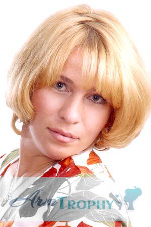 55717 - Elina Age: 31 - Ukraine