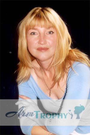 56133 - Lubov Age: 53 - Russia