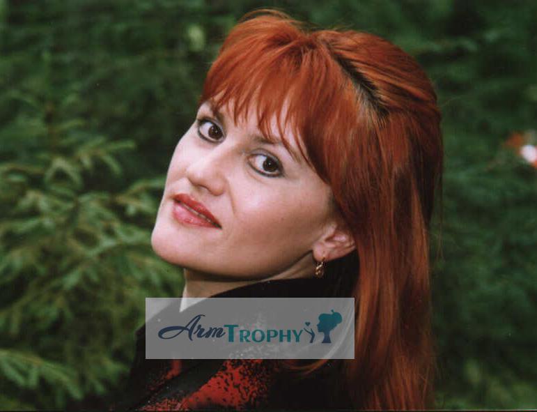 56138 - Ludmila Age: 32 - Russia