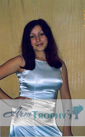 56140 - Irina Age: 34 - Russia