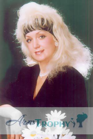 56264 - Lina Age: 50 - Russia