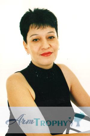 56295 - Elena Age: 46 - Russia