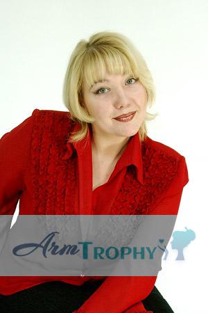 56313 - Aurika Age: 38 - Russia