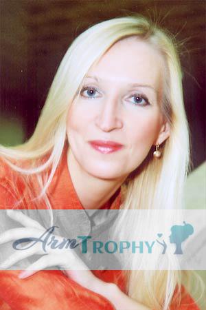 56647 - Viktoria Age: 48 - Russia