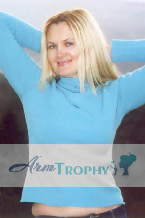 56996 - Irina Age: 46 - Russia