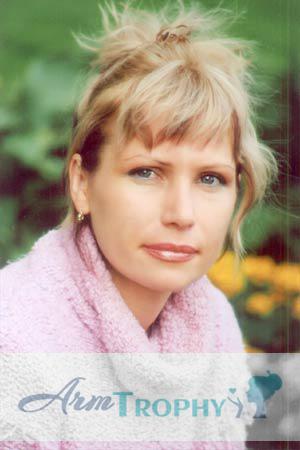 57002 - Elena Age: 46 - Russia