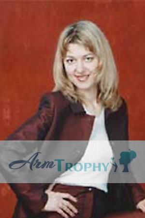 57170 - Natalja Age: 41 - Russia